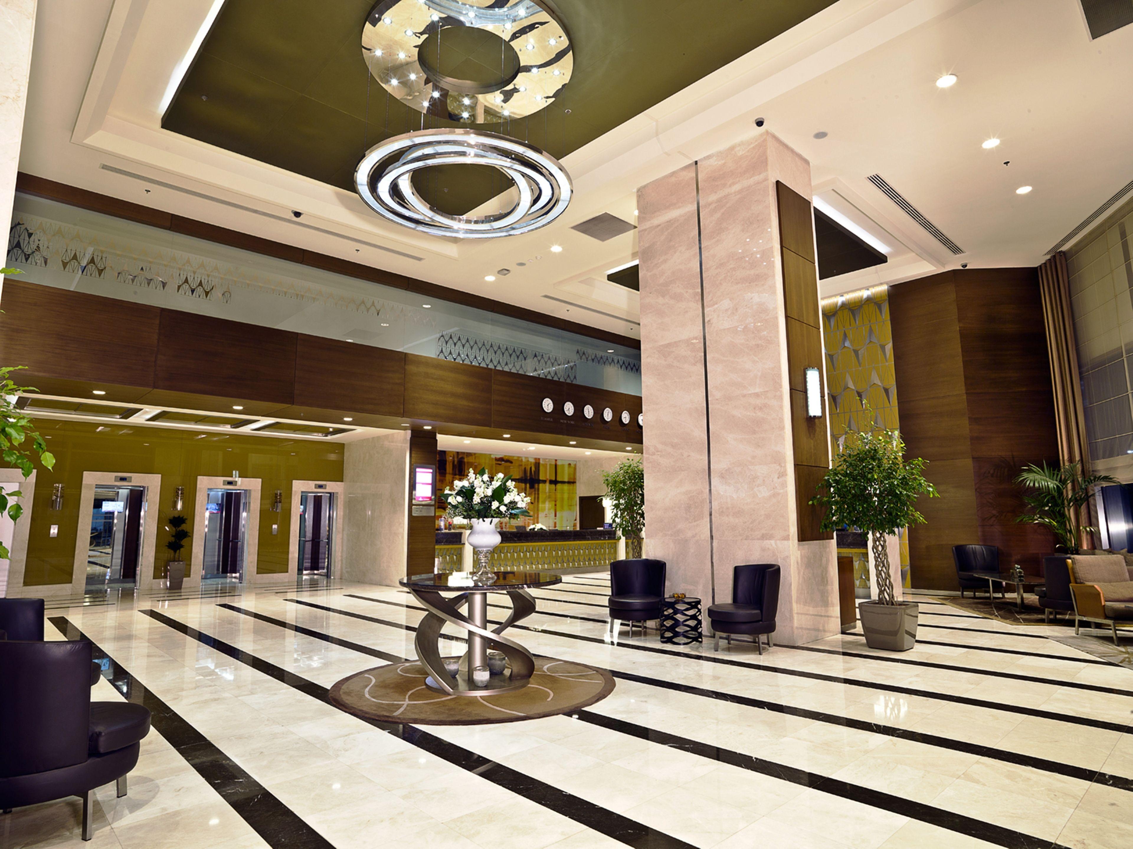 Ramada Plaza By Wyndham Istanbul Tekstilkent — Fotoğraflar 1